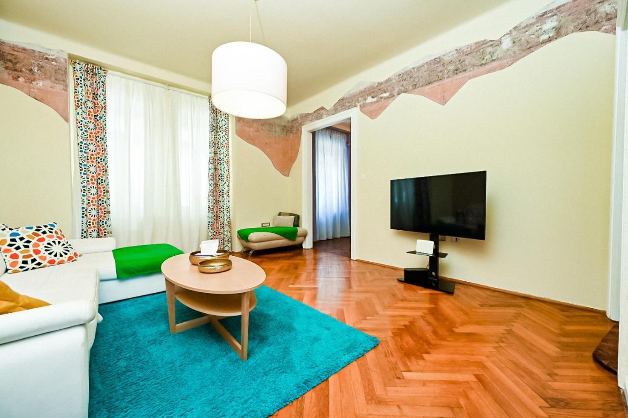 '2R' City Center Holidays And Workstays リエカ エクステリア 写真